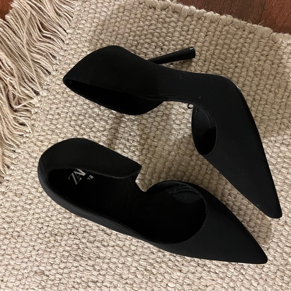 Pointy heel in good condition - Picture 4 of 10